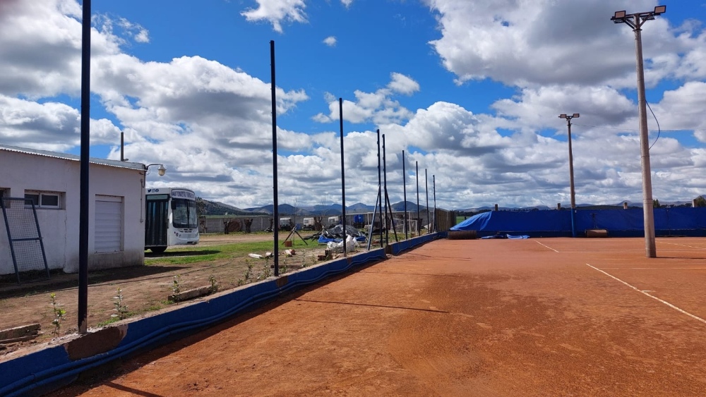 Nuevas obras en las canchas de tenis de Automoto