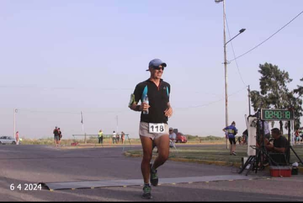 Primer puesto para Maximiliano Bedouret y José Paniagua en el Duatlón de Punta Alta