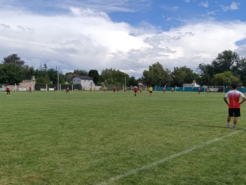 Atlético Ventana disputo amistosos, en condición de local, ante Dublin de Bahía Blanca