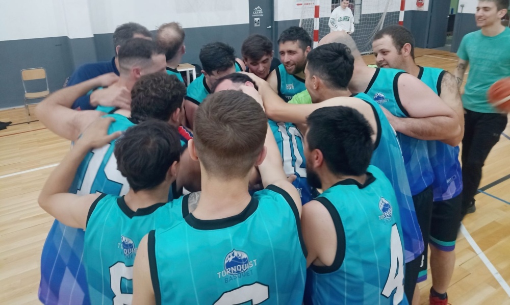 Se trabaja en la organización de la BASO de la cual forma parte Tornquist Basquet