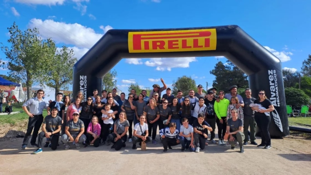 El serrano Diego Vonscheidt participo de la carrera atlética ”Al tranco por las Escuelas Rurales”