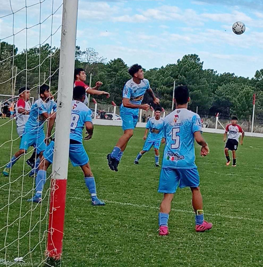 Liga Dorreguense: Porteño remonto dos veces el marcador y se trajo un ”punto de oro” de Monte Hermoso