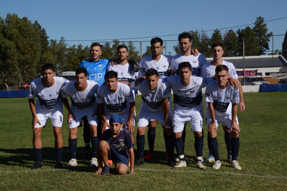 Liga Regional: Derrota de Automoto y victoria de Unión en la tercera fecha del torneo Clausura (73 fotos)