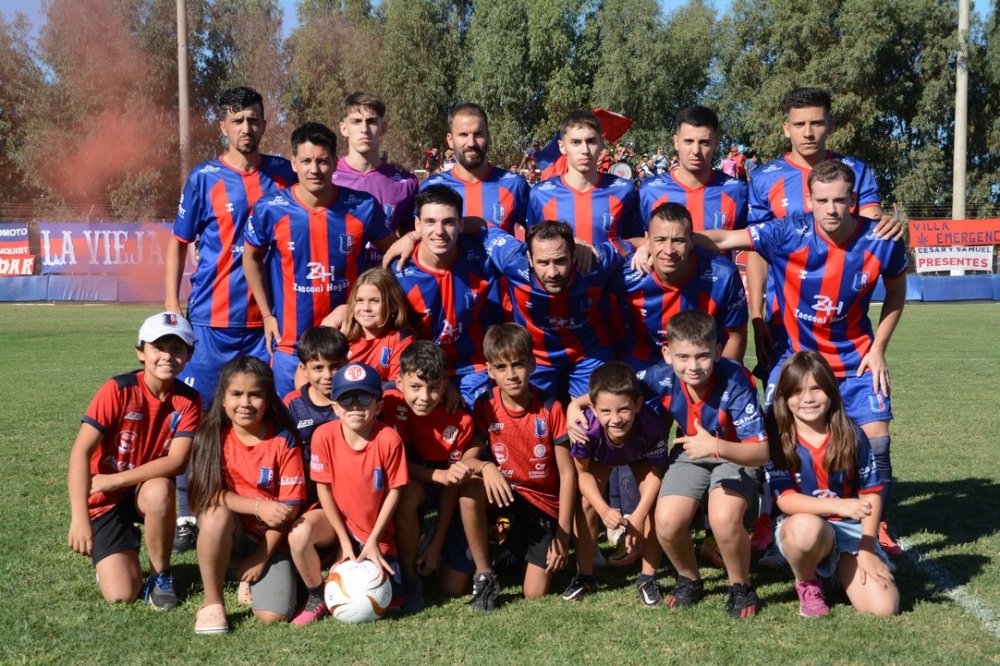 Liga Regional: Derrota de Automoto y victoria de Unión en la tercera fecha del torneo Clausura (73 fotos)