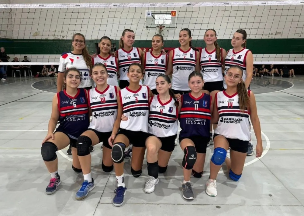 Las chicas del Automoto Vóley debutaron en el torneo bahiense