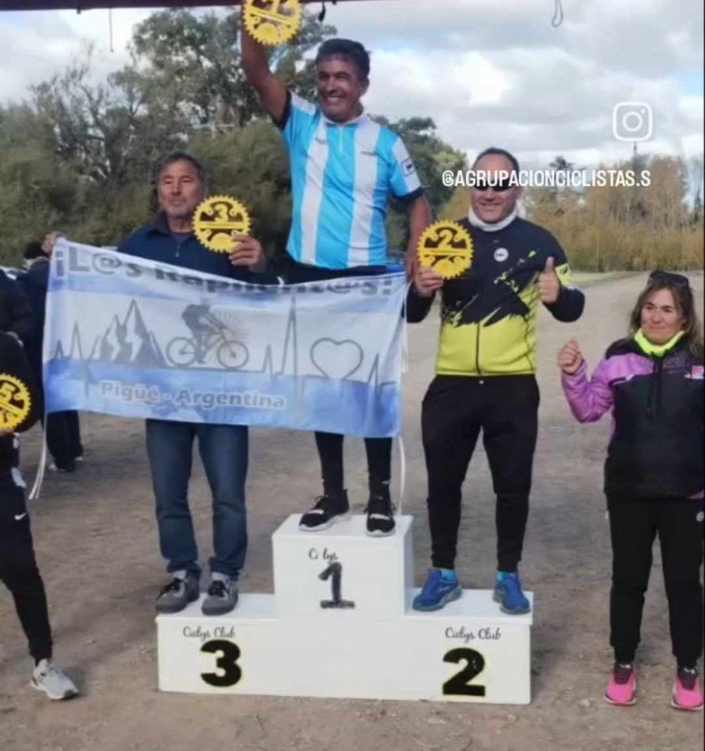 Integrantes de la Agrupación Ciclistas de Saldungaray participaron del rural bike del Ciclys Club de Coronel Pringles