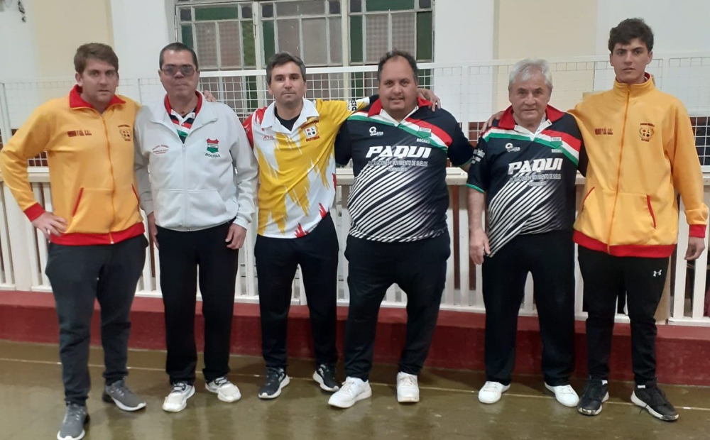 Bochas: Un triunfo y una derrota para Sociedad Italiana en la quinta fecha del torneo Oficial por parejas