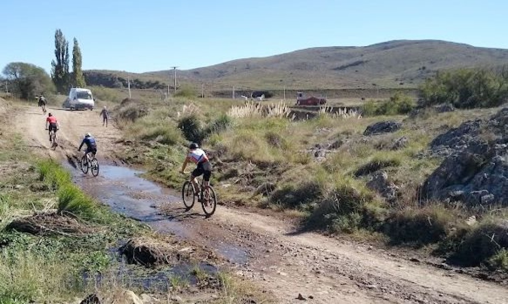 MTB Rural Bike: Diego Pereyra y Nerina Camiletti fueron los mejores en Sierra de la Ventana