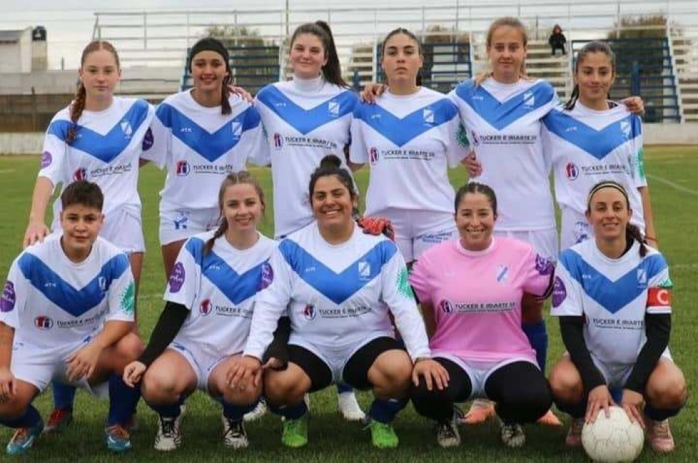 LRF: hay cuatro clasificados en Primera división femenina