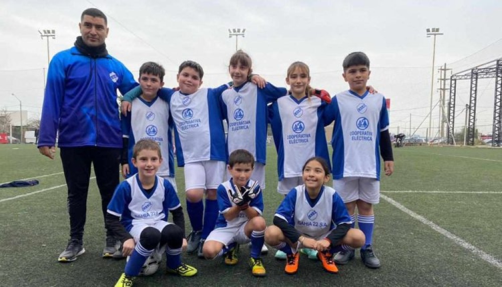 La escuelita de futbol del Club San Martin de Chasico debuta este sábado en un torneo bahiense