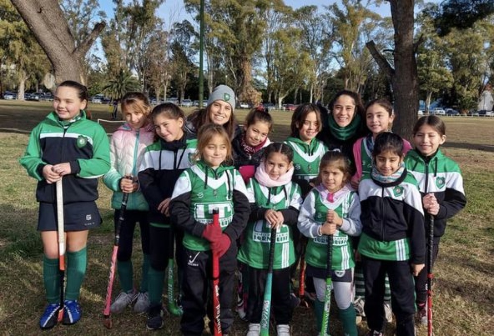 Hockey: Domingo de encuentro para Las Lobitas