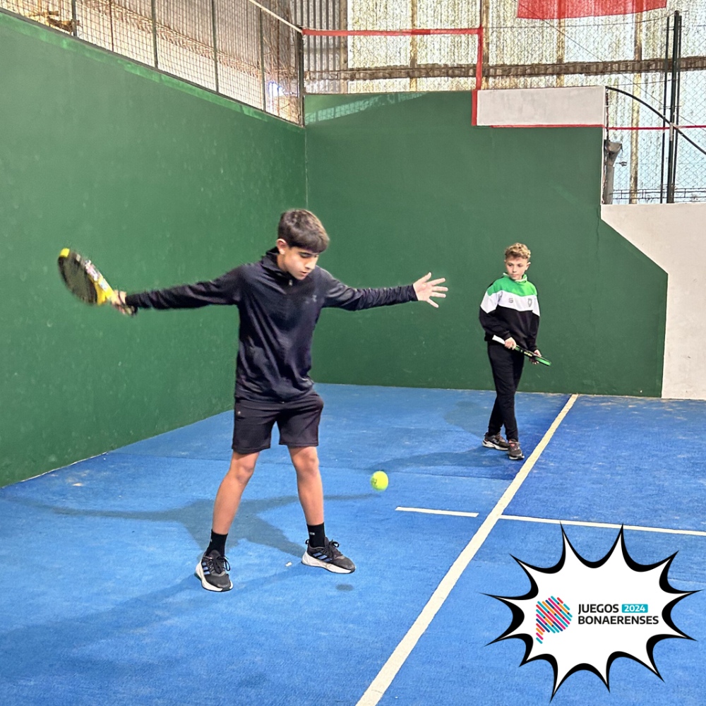 Este lunes se jugó la Etapa Local de padel masculino Sub 14 en Tornquist