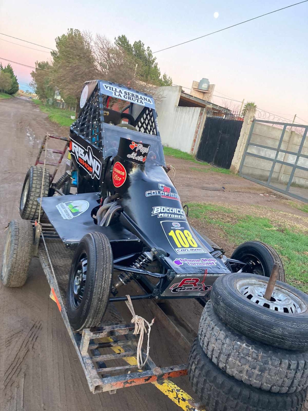 Tomas Leal cumplió su sueño y debuto en el Invernal de Midget 2024