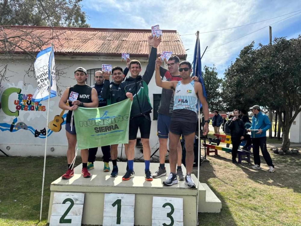 Los serranos German Marín y Mauricio Salinas participaron de un duatlón en la localidad de Copetonas