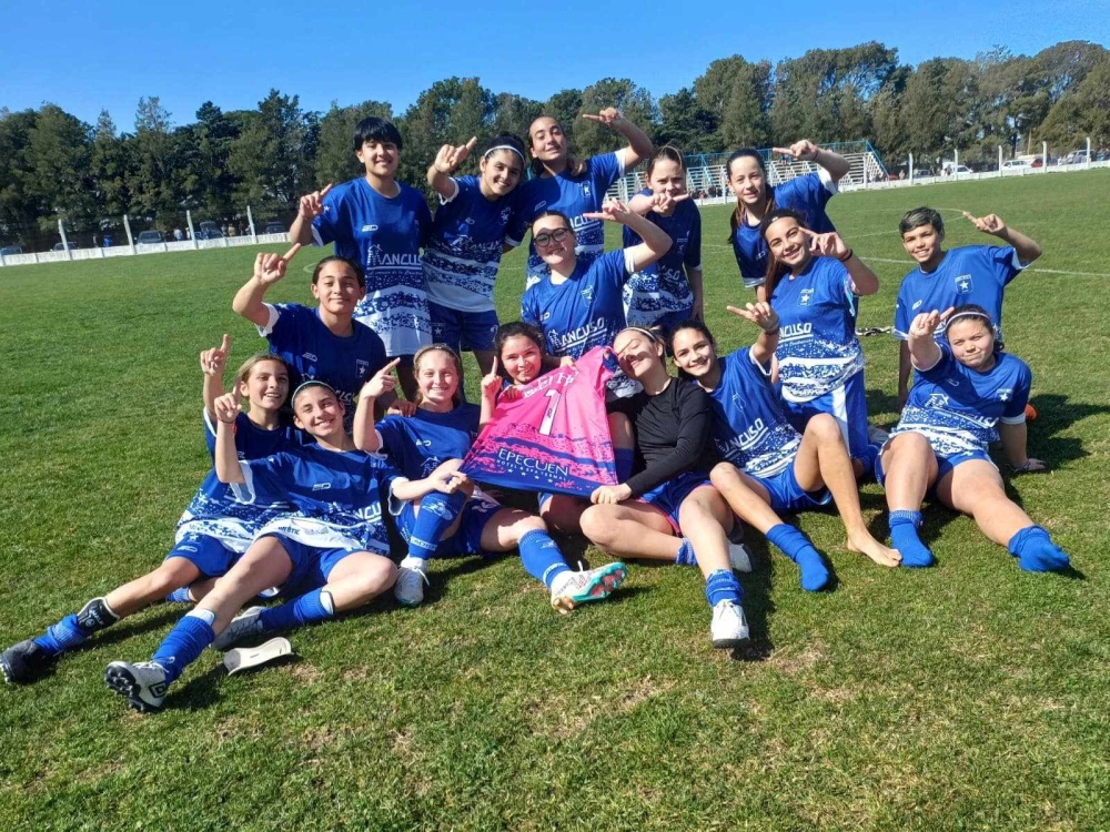 LRF: No aflojan los líderes del Sub 15 femenino