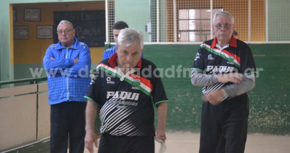 Bochas: Los equipos de Tornquist disputaron la cuarta fecha del torneo Oficial por tríos