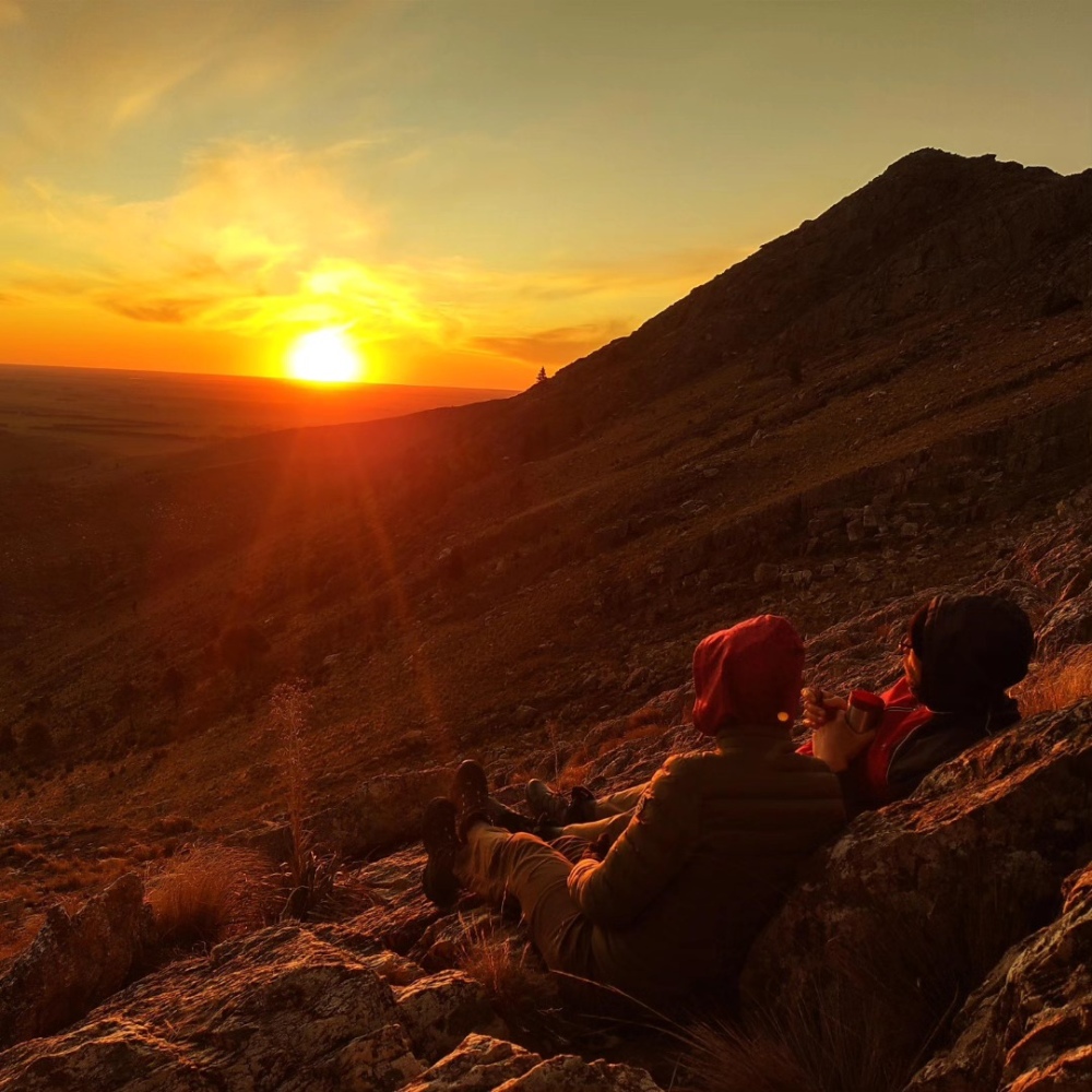 Se vivio un fin de semana a puro trekking y pernocte al Cerro Tres Picos