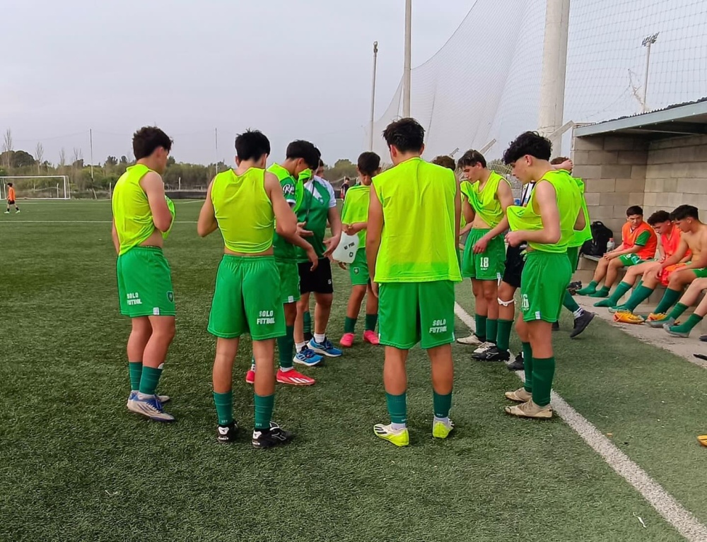 Inferiores: Los chicos de Unión jugaron amistosos ante Liniers A en Bahía Blanca