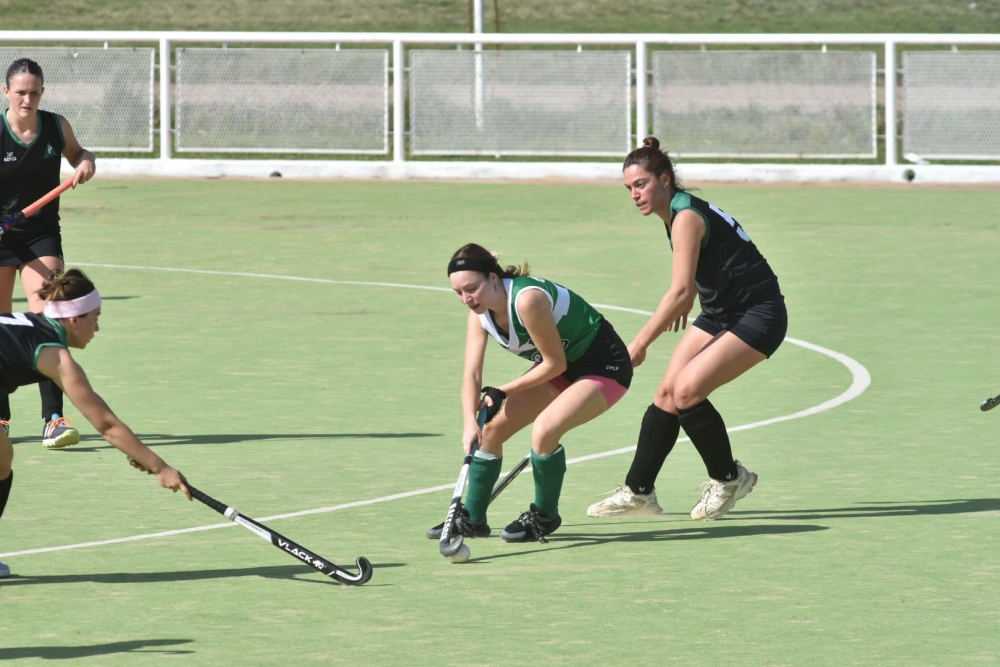 Hockey: Unión recibió este sábado la visita de Palihue de Bahía Blanca.