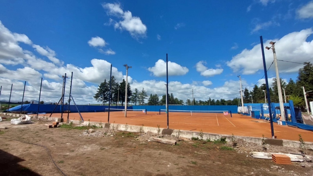 Nuevas obras en las canchas de tenis de Automoto