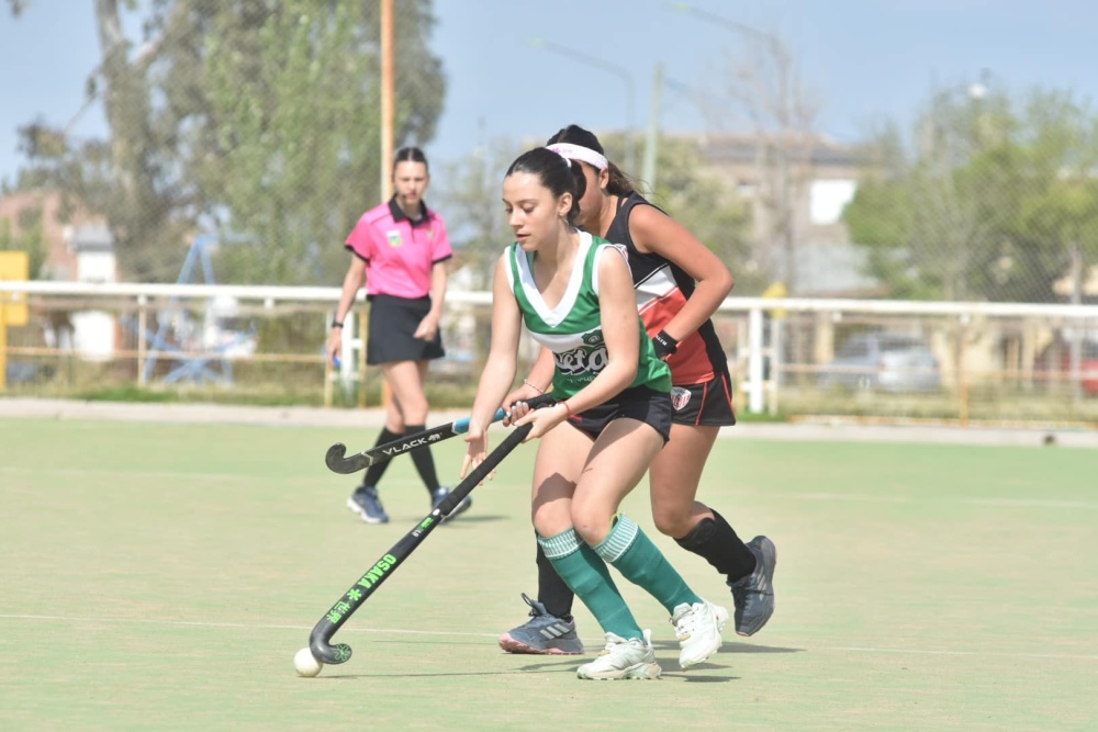 Hockey: Las Lobas ganaron y van por el quinto puesto