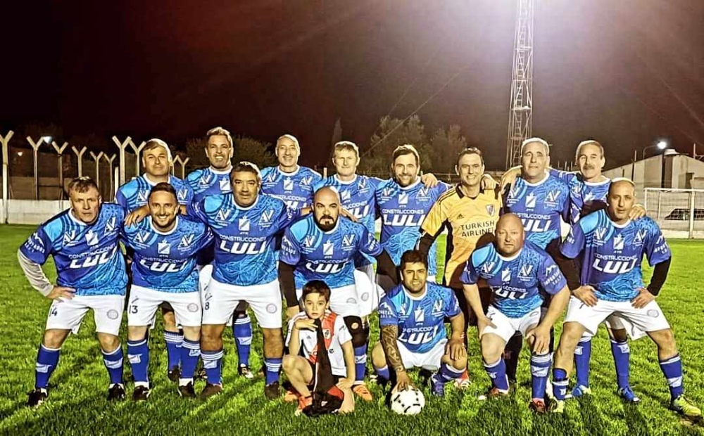 Fútbol Senior: San Martín “B”, con jugadores del distrito, se adjudico su zona y esta en cuartos de final