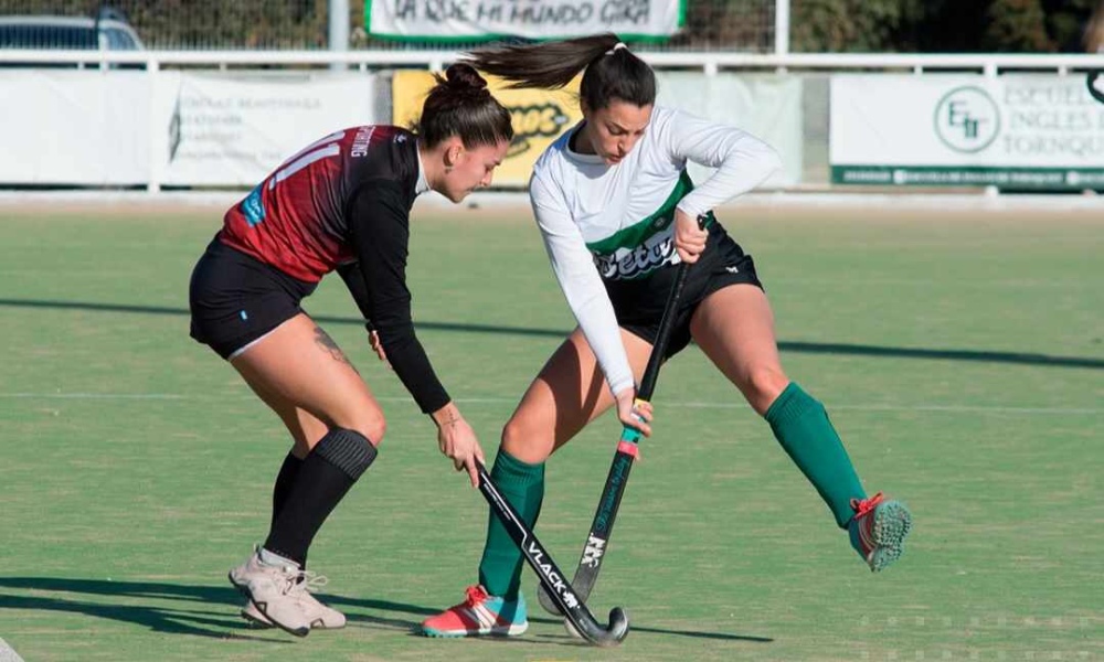 Hockey: Las Lobas cerraron la fase regular enfrentando a Sporting de Punta Alta