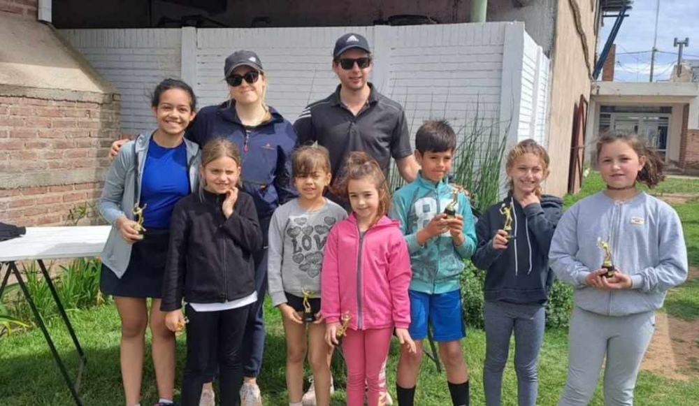 Fin de año a puro tenis en el Automoto Club Deportivo