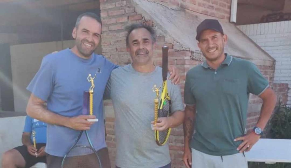 Fin de año a puro tenis en el Automoto Club Deportivo