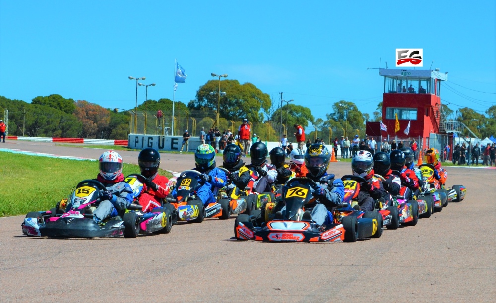 Los tres tornquistenses fueron de la partida en la ultima fecha del campeonato del Kart 390cc