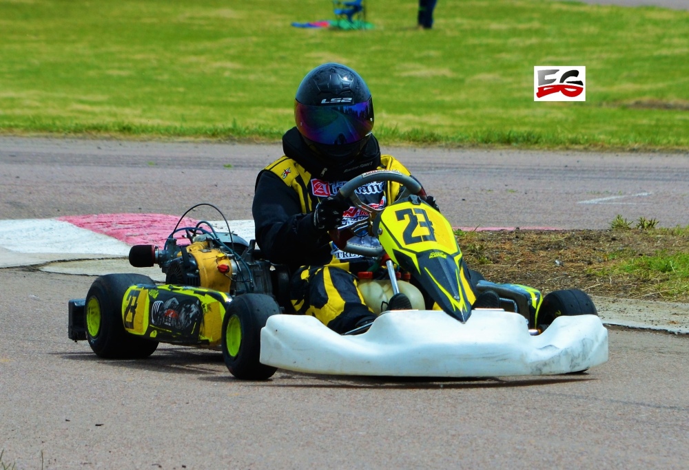 Los tres tornquistenses fueron de la partida en la ultima fecha del campeonato del Kart 390cc