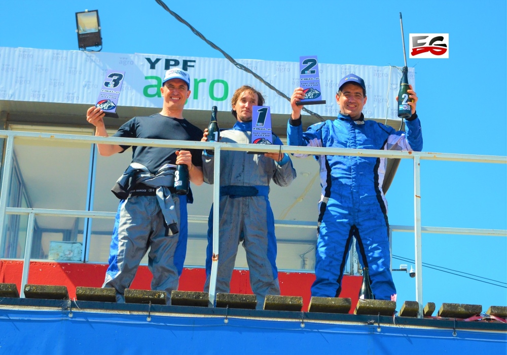 Los tres tornquistenses fueron de la partida en la ultima fecha del campeonato del Kart 390cc