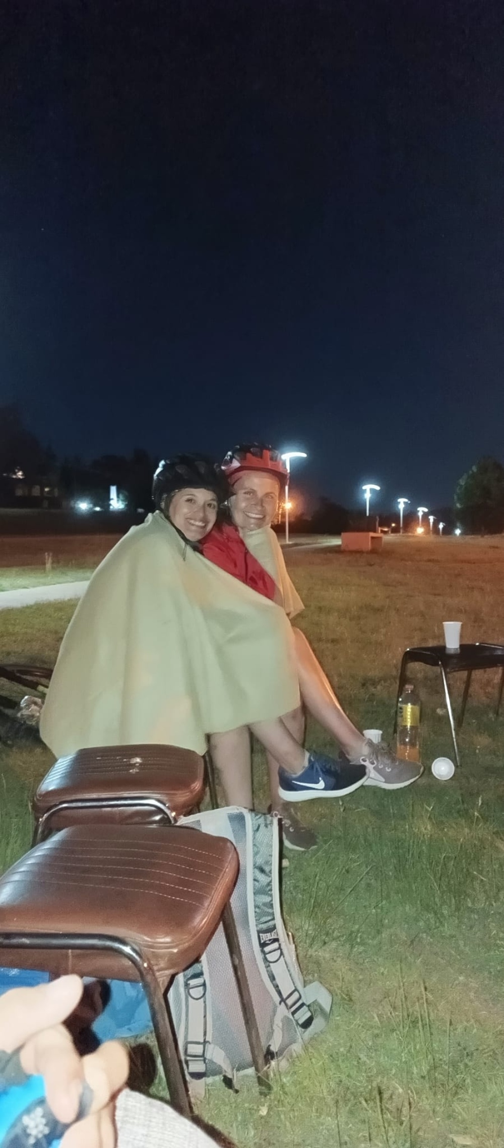 Se realizo el cicloturismo nocturno con luna llena y experiencia astronómica en Saldungaray (Incluye fotos)