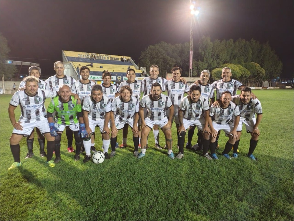 Fútbol del Recuerdo: Culminó la etapa regular del torneo y Arcadia ya conoce el rival de octavos de final