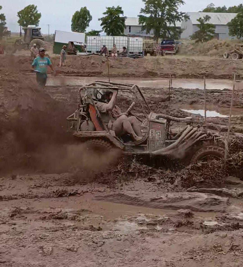 Once pilotos de Tornquist participaron de una travesía todo terreno realizada en Felipe Sola