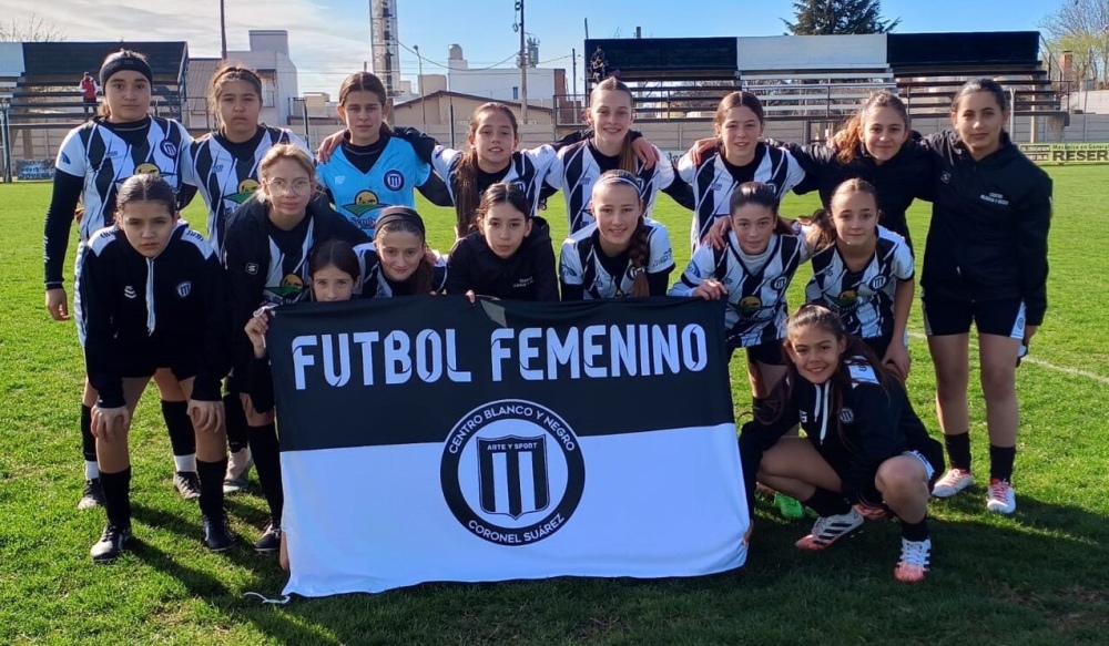 Liga Regional de Fútbol: San Martín de Carhué y Blanco y Negro ganaron los clásicos en Sub 15 femenino