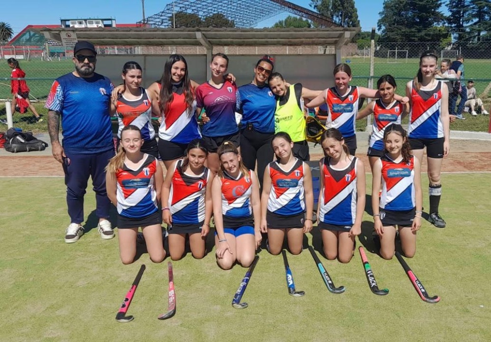 Hockey del Sudoeste: Las formativas de Atlético Ventana participaron del cierre de año en Coronel Suarez