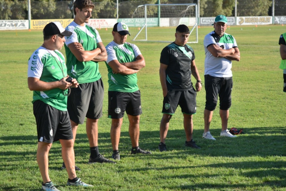 Futbol: Con Miguel Idoeta como entrenador, Unión comenzó con la pretemporada (39 fotos)