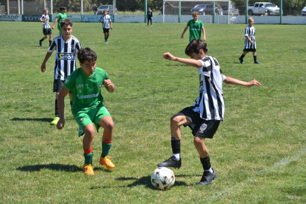 LRF/Divisiones inferiores: Unión debuto en el Torneo Final recibiendo en su estadio a Puan FC (Incluye fotos)