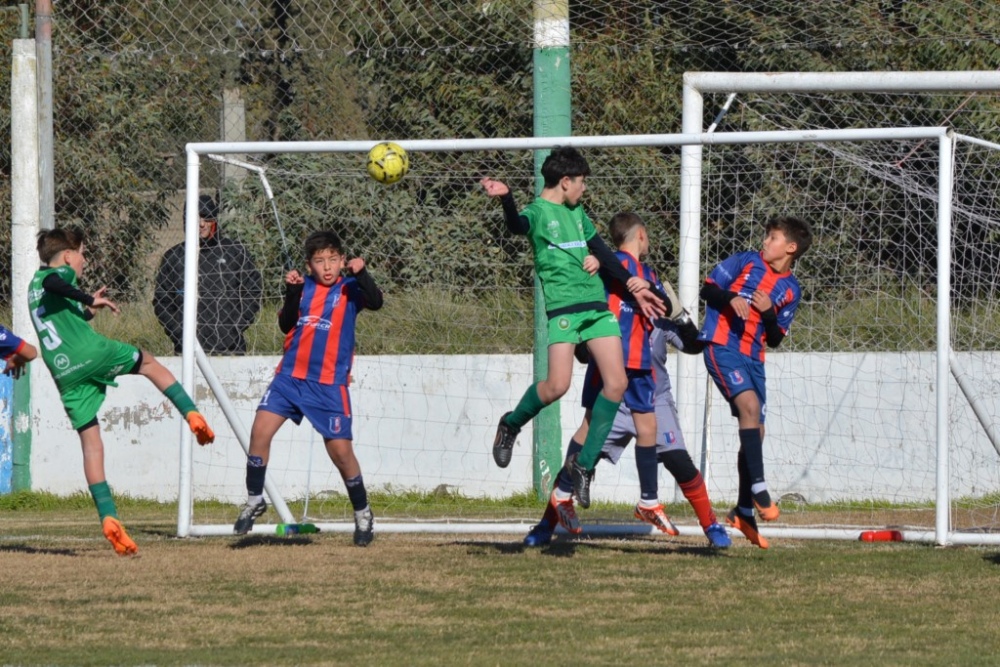 Inferiores: Repartieron unidades en el primer clásico de la temporada 2024