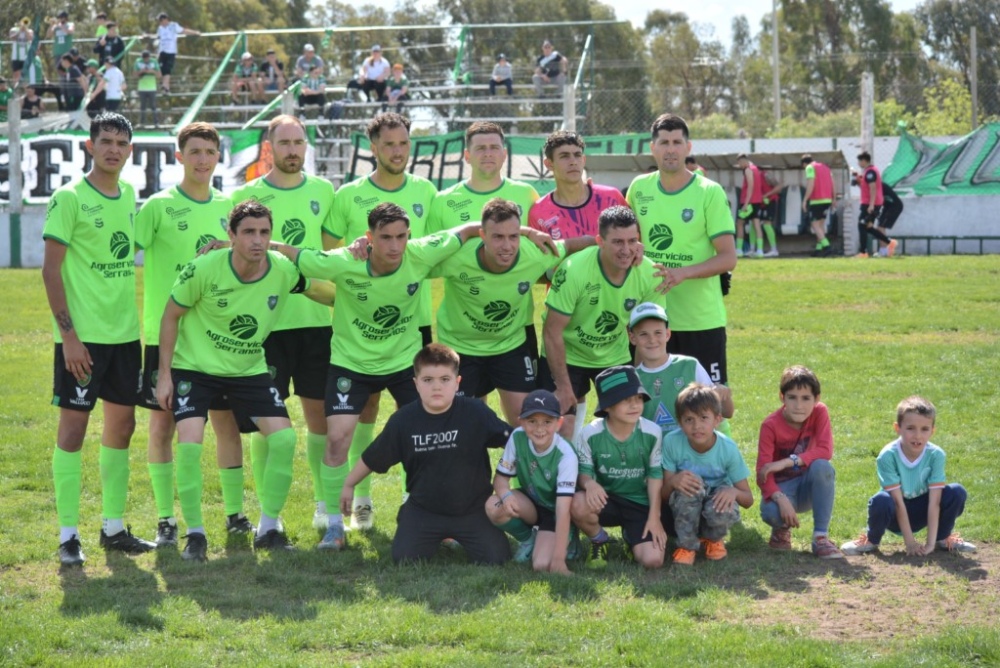 Liga Regional: Unión no pudo en casa y Automoto gano en Coronel Suarez (134 fotos)