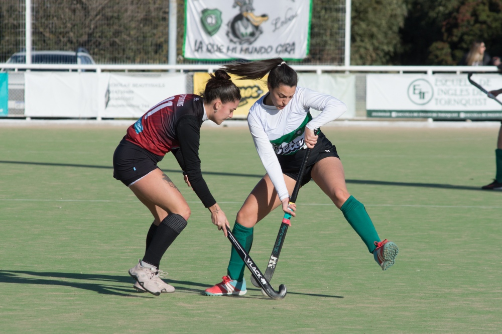 Hockey: Dos victorias de Las Lobas ante Sporting de Punta Alta