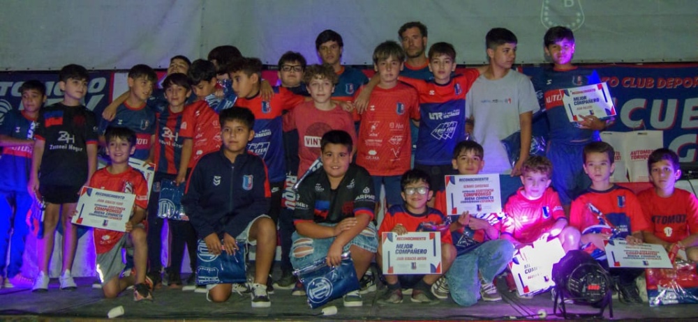 Se realizo el cierre del deporte infantil del Automoto Club Deportivo (113 fotos)