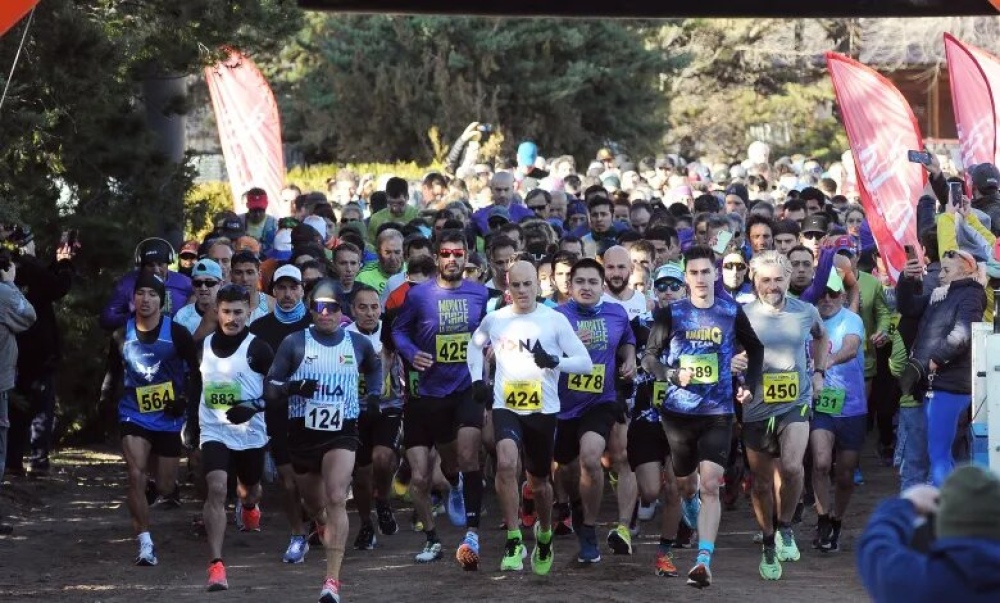 Con más de 500 participantes, entre ellos de nuestro distrito, se realizó otra edición de Monte Corre La Aventura