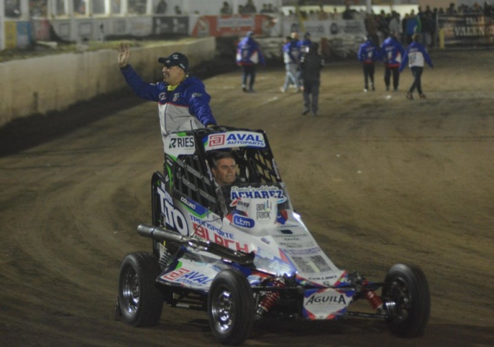 Midget: Con Luciano Vallejos como tricampeón y los tornquistenses en pista cerro el torneo Estival 2023/4