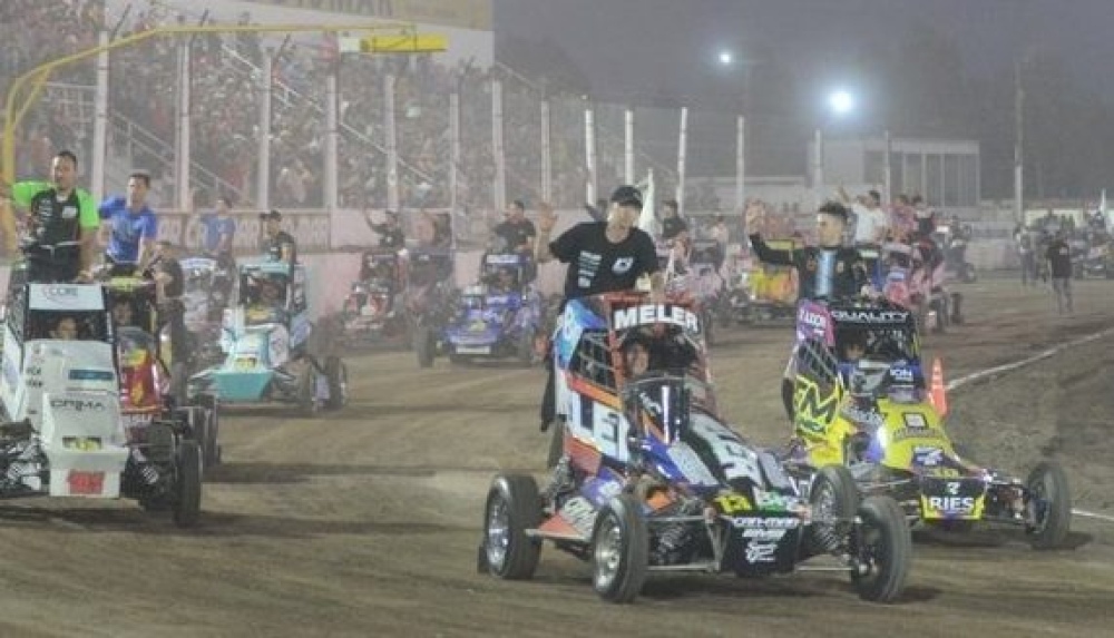 Inscriptos confirmados: 88 pilotos, entre ellos 2 de Tornquist, serán de la partida en el Campeonato Estival de Midget