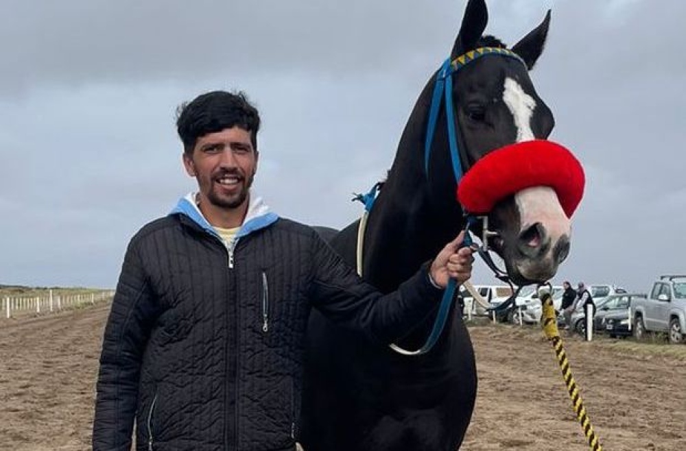 ”Que Chamullo” logró un triunfo para el turf de Tornquist en Villalonga