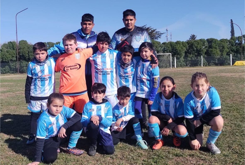 Antes del receso invernal, Porteño de Saldungaray visito en inferiores a Progreso de El Perdido