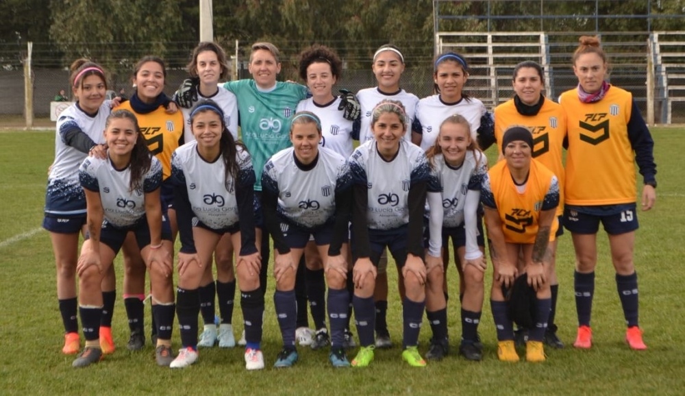 Fútbol femenino de la LRF: ganaron los clásicos y clasificaron