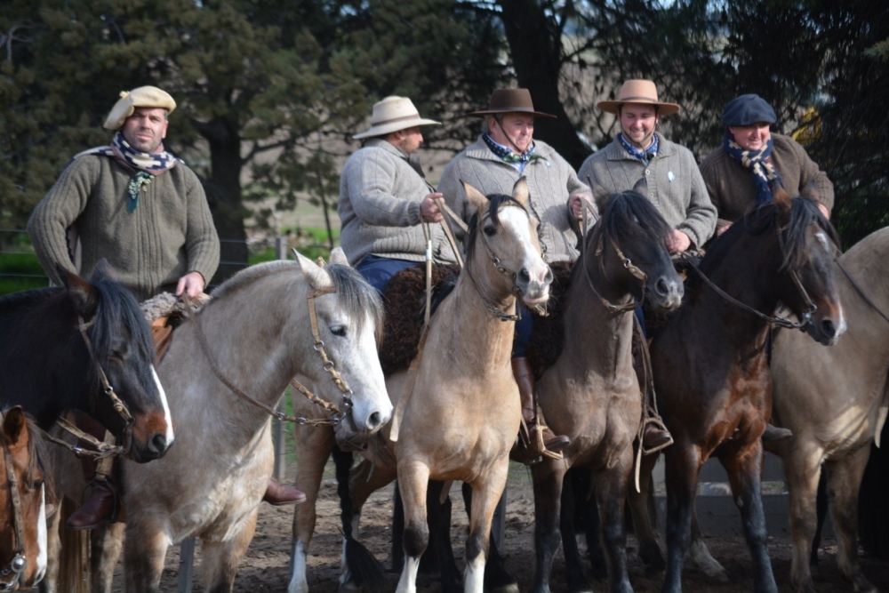 Los del Hueco, con la familia Keller, otra vez al tope del Aparte Campero